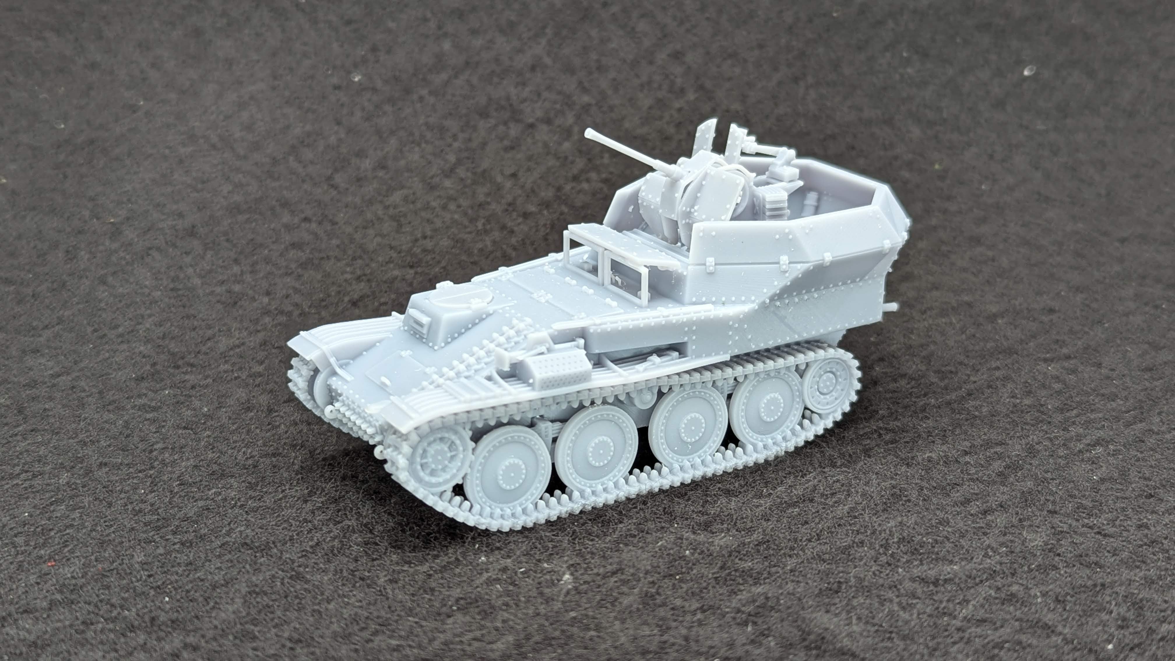 Flakpanzer 38(t) - “Gepard” (2cm Flak38) (Sd.Kfz.140) +Gunner (Germany, WW2)